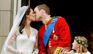 "Честита годишнина!": Принц Уилям и Кейт празнуват 13 години брак
