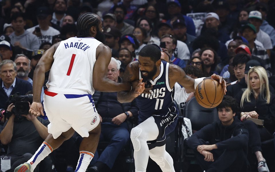 Далас Маверикс постигна категорична победа със 123:93 над Лос Анджелис