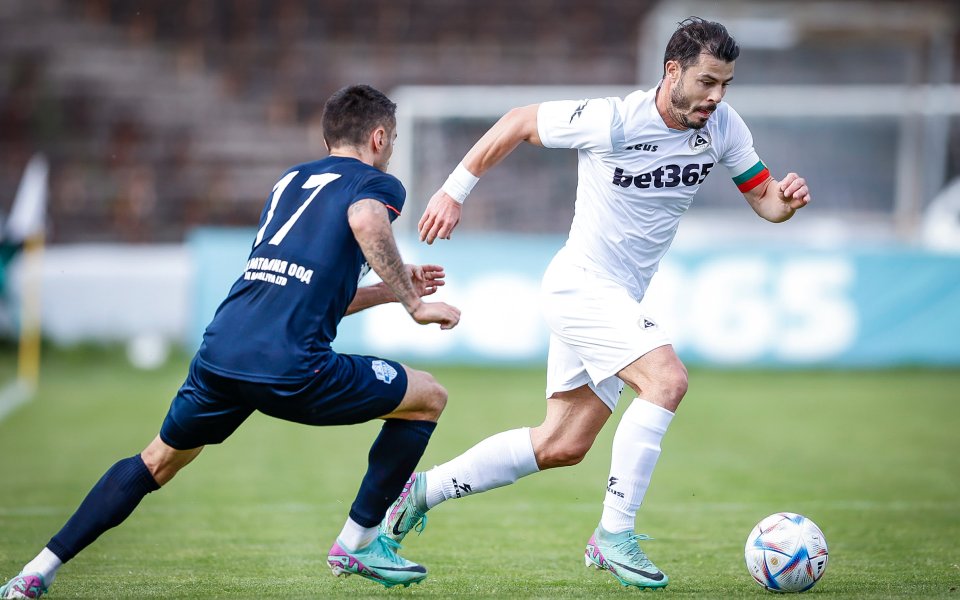 Славия и Арда не успяха да разтопят“ нулите в София