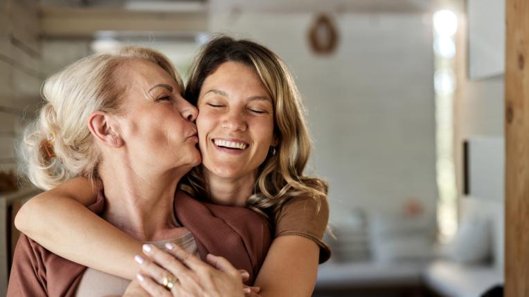  Как да подобрим комплицираните връзки сред майка и щерка 