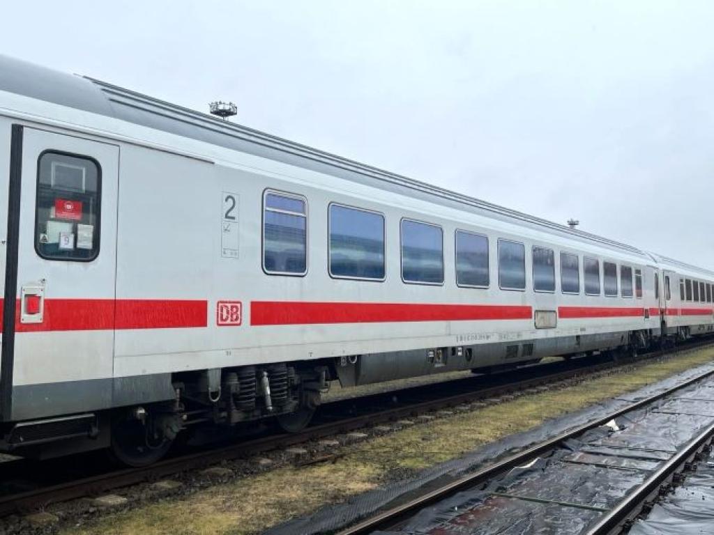 План зареорганизация на движението на влаковете пътуващи през гарите София