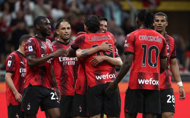 Милан си гарантира второто място в Серия А след здрав бой над Каляри