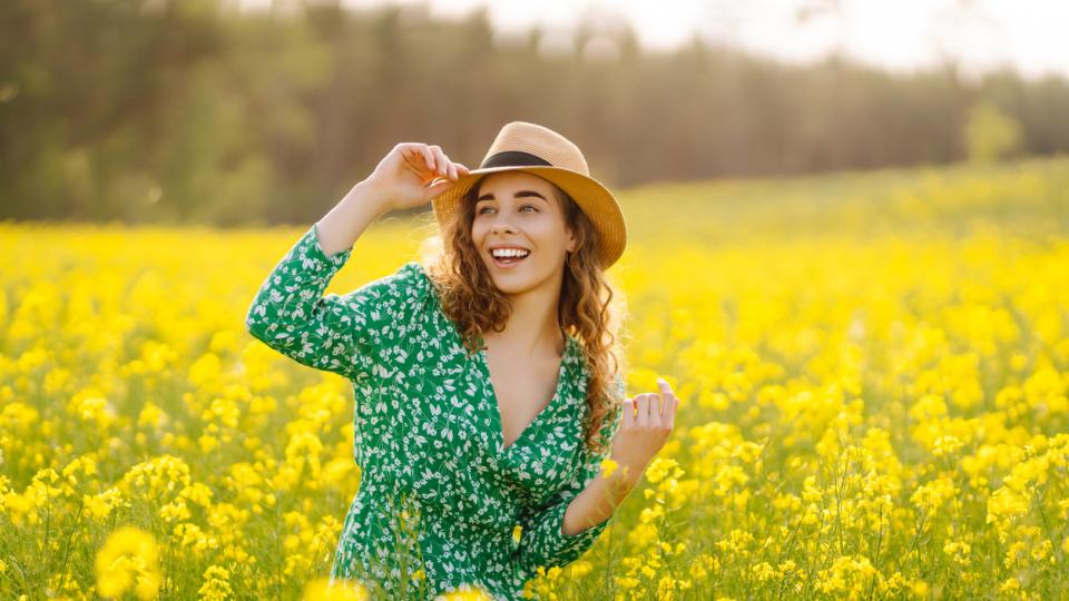 Седмичен хороскоп 2 - 8 март: Баланс между сърцето и отговорностите