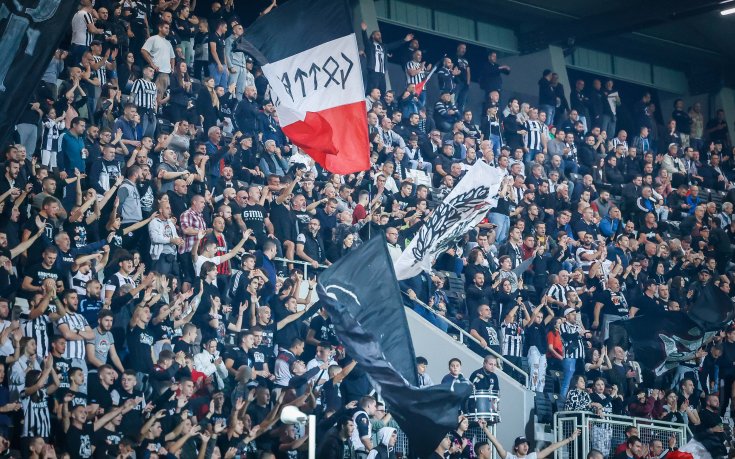 Феновете на Локо Пд ще плащат по 10 евро за мача със Славия