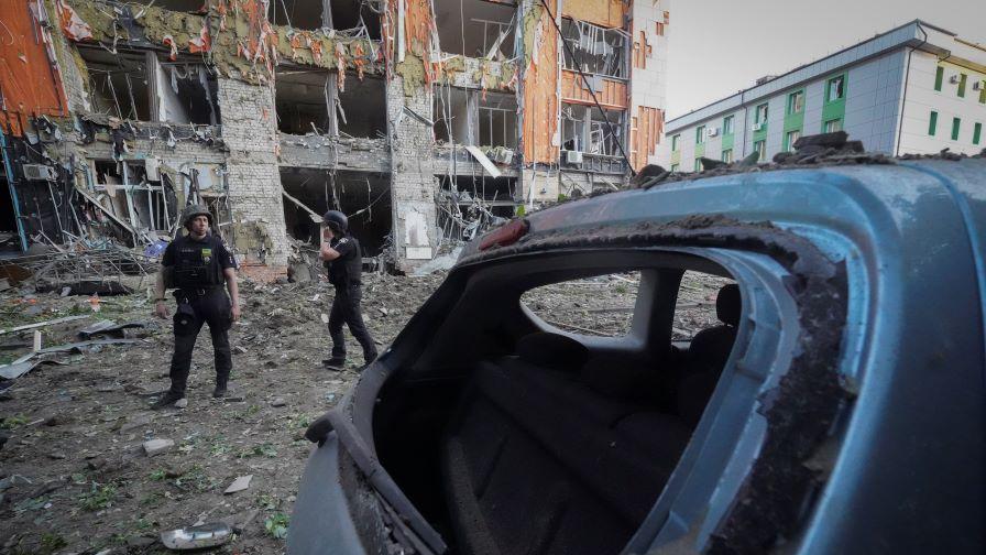 Ден на траур в Харков след руските атаки, които взеха 16 жертви