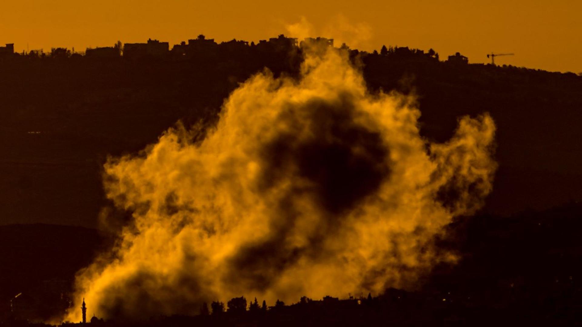 Експлозия в оръжеен склад близо до израелската граница е убила