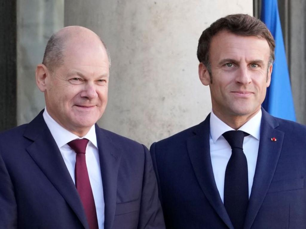 Германският канцлер Олаф Шолц и френският президент Еманюел Макрон призовават
