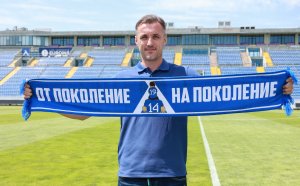Официално: Левски има нов старши треньор