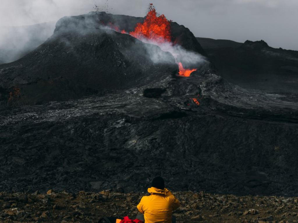 Вулканичният туризъм се увеличава откакто британският бизнесмен Томас Кук заведе