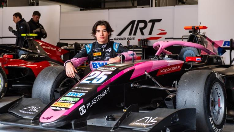  5 неща, които би трябвало да знаем за първенеца Никола Цолов 