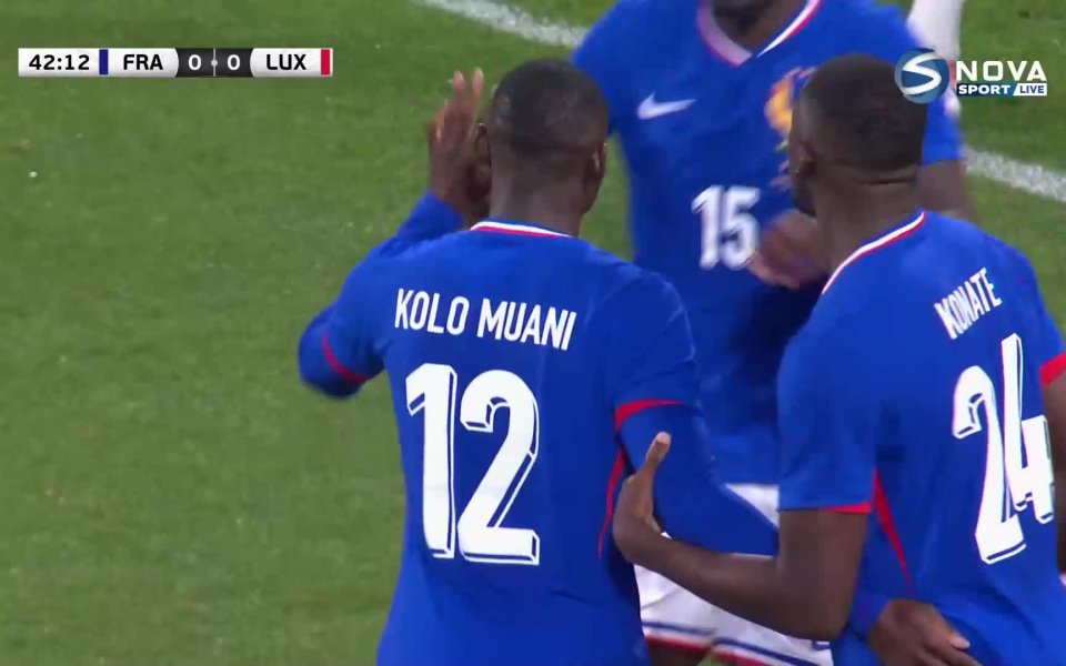 Натискът на петлите в първото полувреме се увенча с успех