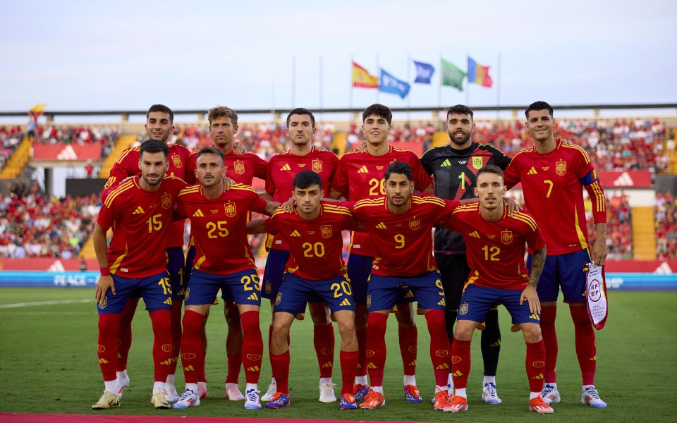 <script src=https://m4.netinfo.bg/gong/js/ajax-parsed-livescor