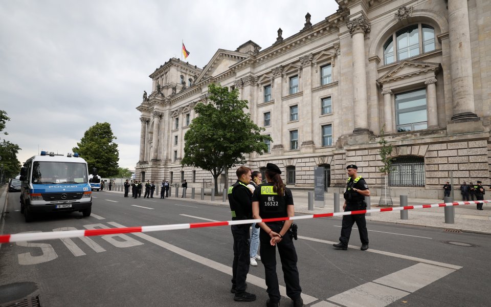 Затвориха фензона в Берлин