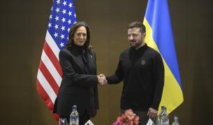 Камала Харис обяви отпускането на 1,5 милиарда помощ за Украйна