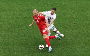 Словения играе срещу Дания при резултат  двубой от група С на