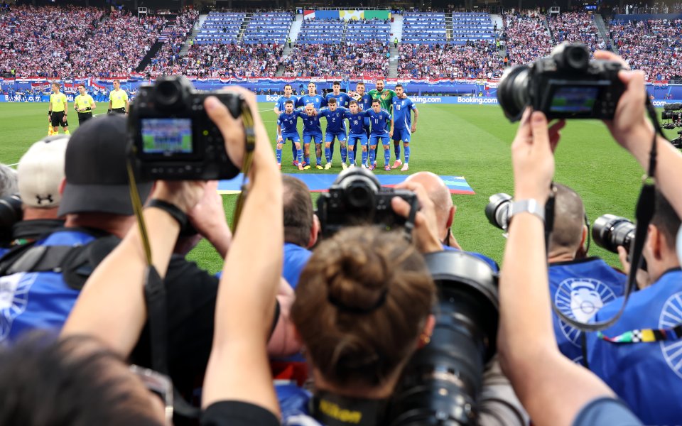 Киара Насти публикува клипче на сина си Тиаго в социалните