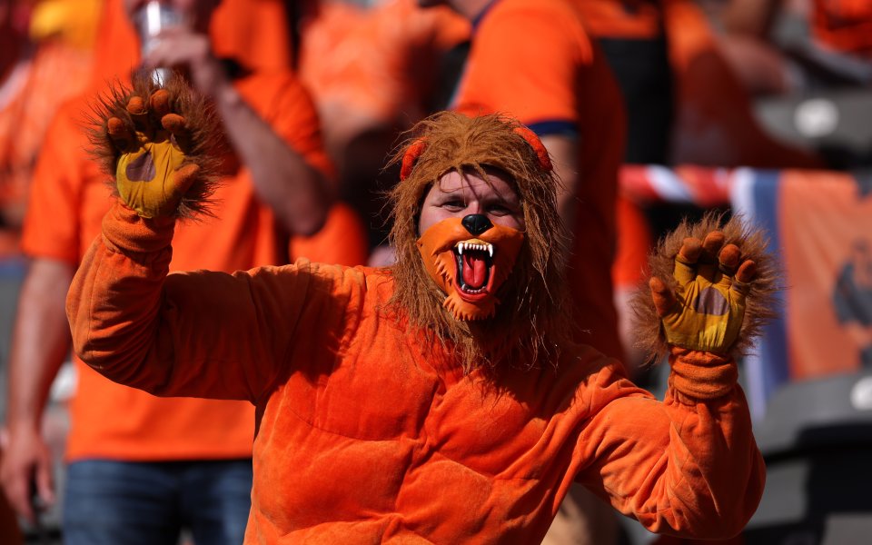 Отборите на Нидерландия и Австрия играят при 0:0 в третия мач