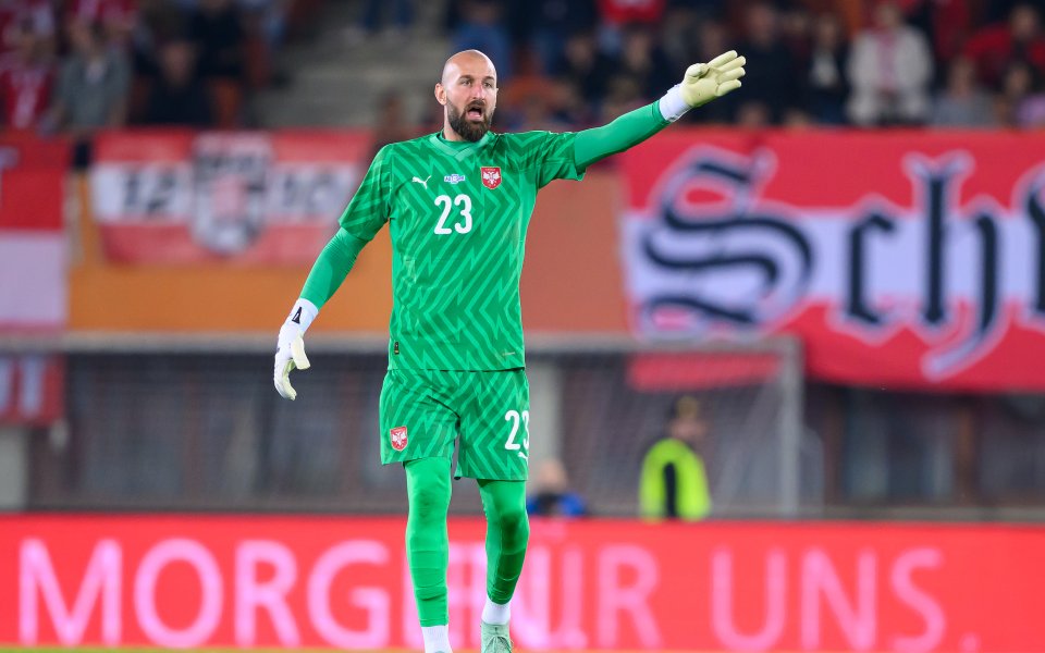 Вратарят на Сърбия Ваня Милинкович-Савич е бил въвлечен в бой