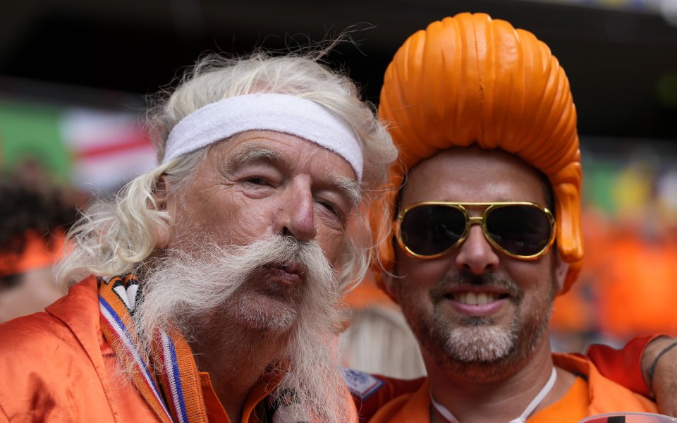 Нидерландия излиза срещу Румъния в любопитен сблъсък от 1/8-финалите на