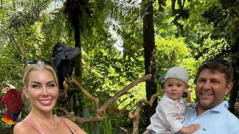  Ето ги Антония Петрова и невероятното ѝ семейство 