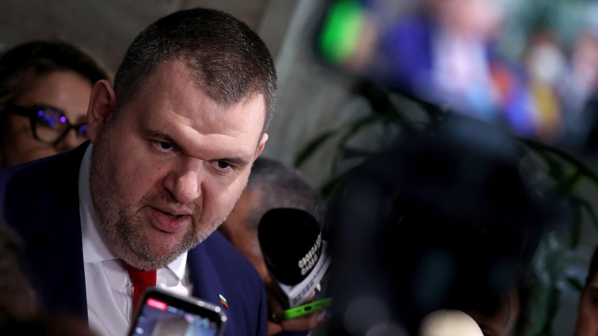 Десет депутати ще бъдат взети ако незаконно бъде вкарана една