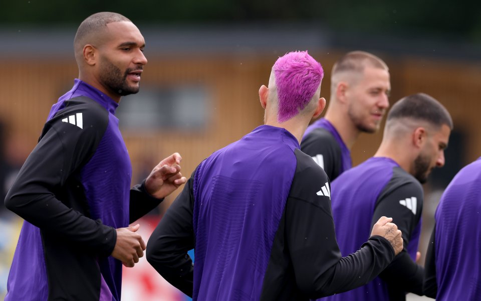 Защитникът Йонатан Та се завръща след наказание, а всички останали