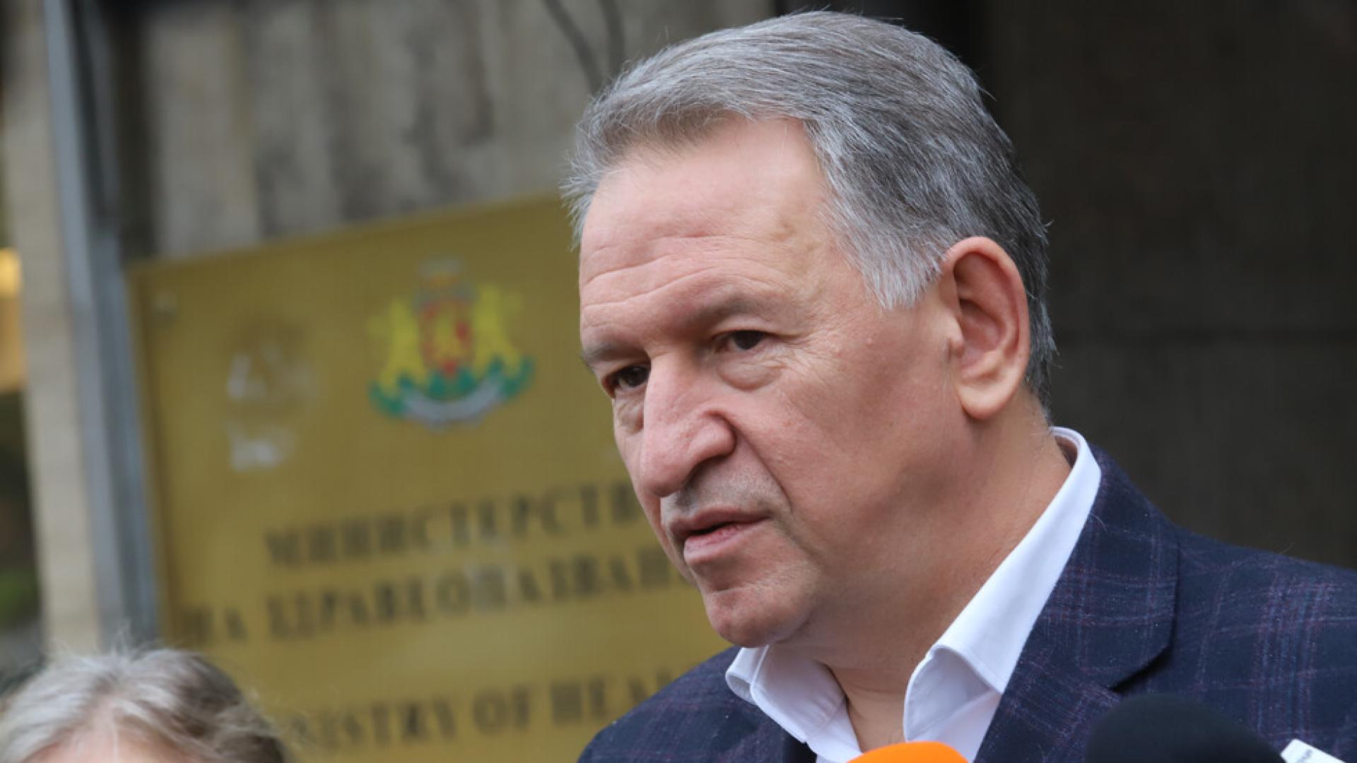 Депутатът от ГЕРБ и бивш министър на здравеопазването Костадин Ангелов