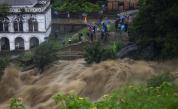 Проливни дъждове предизвикаха свлачища в Непал, 11 души загинаха, 8 са изчезнали