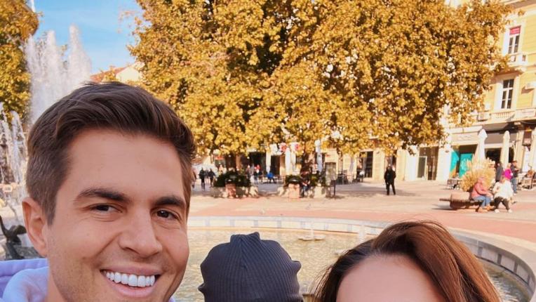  Иво Аръков, Габриела и сина им Тео 