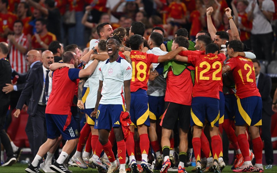 Испания се превърна в първия отбор в историята на европейските