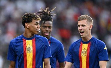 Испания и Англия играят при резултат 0 0 в големия финал