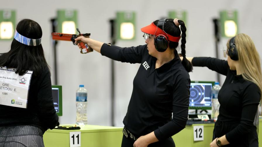 Антоанета Костадинова не успя да стигне финала на 10 метра пистолет на Олимпиадата