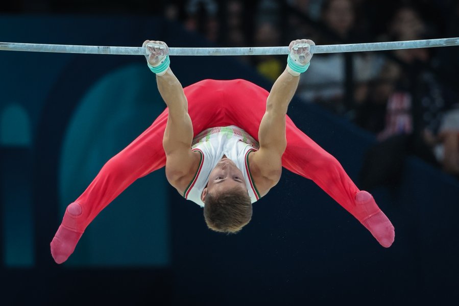 Кевин Пенев на квалификациите в индивидуалния многобой в Париж1