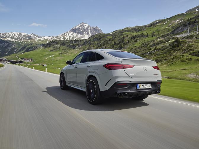 Mercedes AMG GLE 53 Hybrid 4Matic галерия