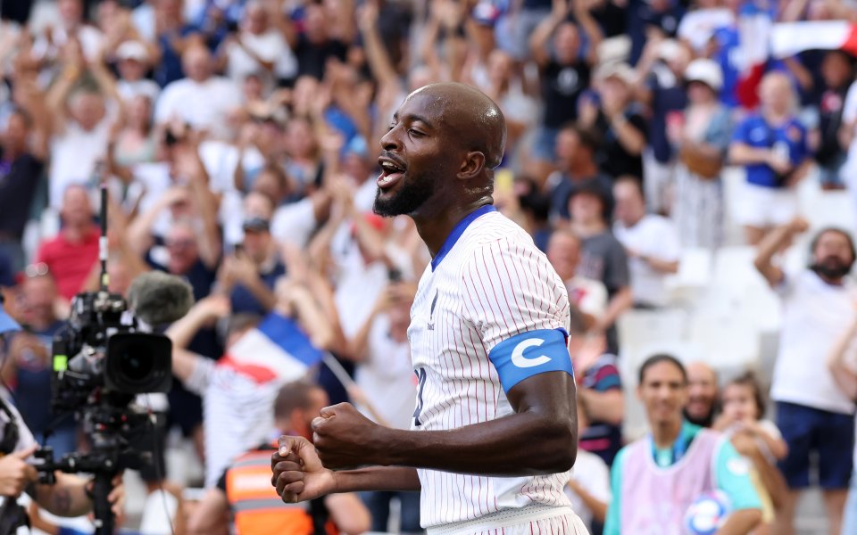 <script src=https://m4.netinfo.bg/gon