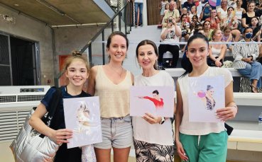 Националният отбор по художествена гимнастика който е на подготвителен лагер