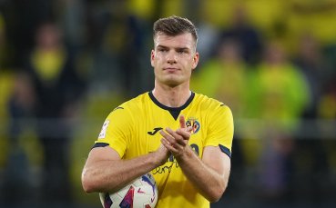 Атлетико Мадрид уреди заместника на Алваро Мората