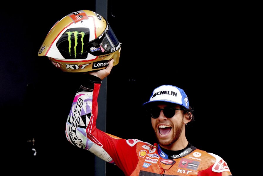 Енеа Бастианини спечели Гран при на Великобритания в MotoGP1