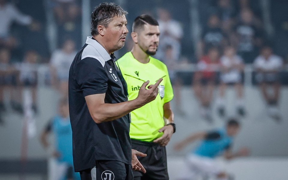 Ето как Любо Пенев приема подкрепата на футболна България