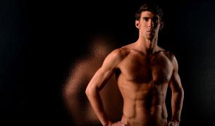 Майкъл Фелпс е трудно разпознаваем в нови снимки, далеч от олимпийските си дни