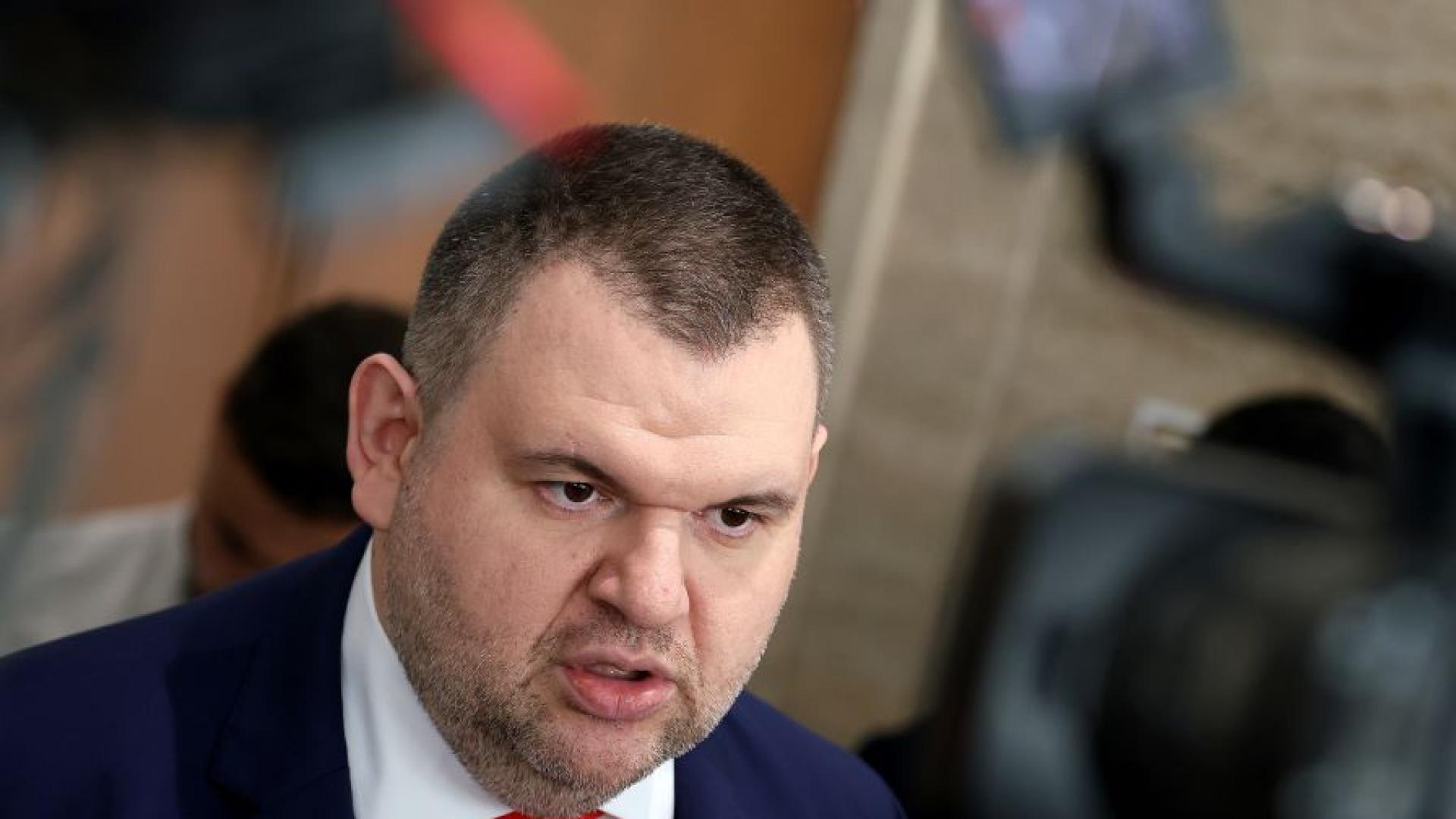 Правителството трябва да изкара пълен мандат за да изведем България