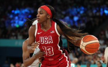 САЩ се класира на 1/2-финал  в баскетболния турнир при жените в Париж