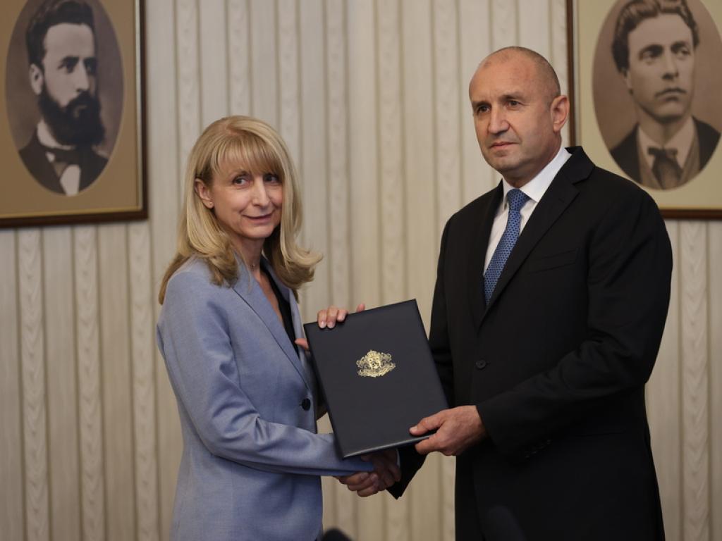 Три дни до крайния срок в който номинираният за служебен