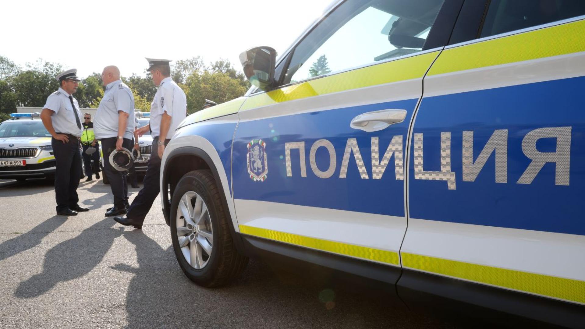 Три жени пострадаха при катастрофа на кръстовището на булевард Пещерско