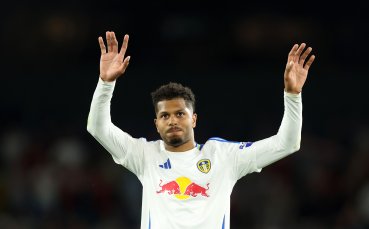 Брайтън уреди съотборник на Илия Груев