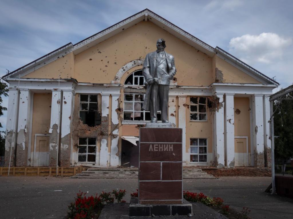 Двама италиански журналисти които разгневиха Москва с телевизионен репортаж от