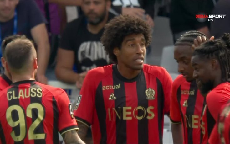 Новакът Оксер шокира Ница в последната минута, вратар асистира за победата