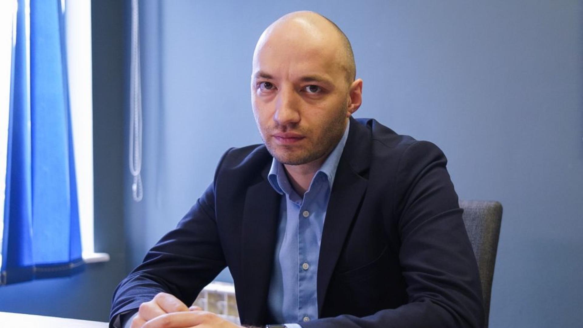 Очевидно в България няма достатъчно човешки капитал за толкова СИК