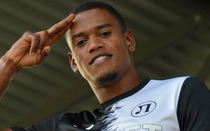 Левски чака 