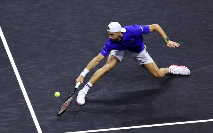 Изпълнение на Григор взриви трибуните на Laver Cup, Федерер аплодира (видео)